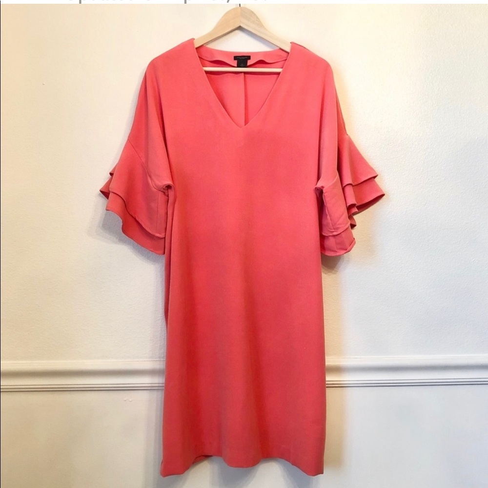 Ann Taylor Coral bell sleeve dress